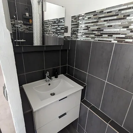 Teresa Beaute Proche La Rochelle