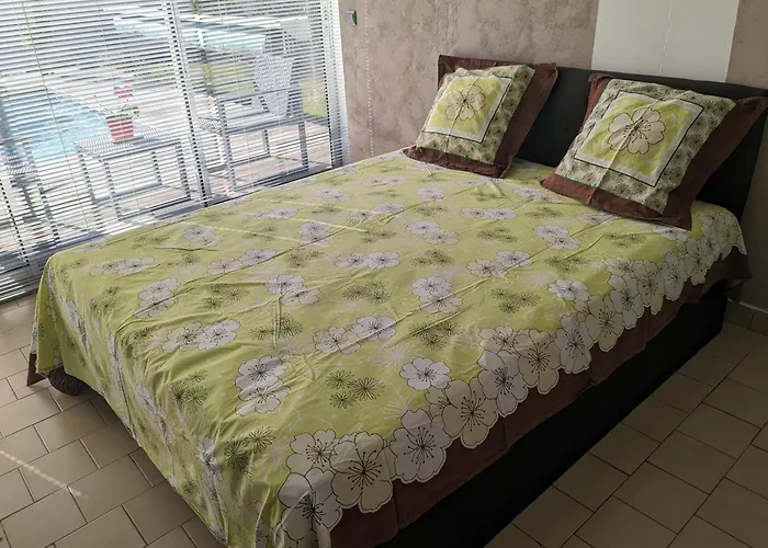 Teresa Beaute Proche La Rochelle Périgny